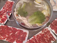 -官塘陈记鱼生·潮汕砂锅粥·牛肉火锅(潮枫路总店)