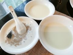 -圣丰索菲特·2 On 988 Café 自助餐厅