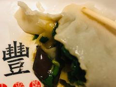 -日丰园海肠水饺·老字号大连海鲜(和平广场店)