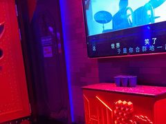 -UK派对KTV(日月广场店)