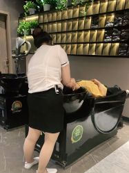 -尚逸国际护肤造型