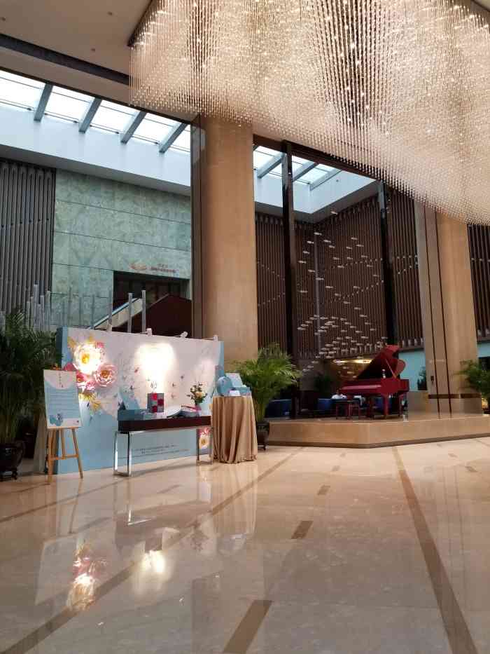 北京万世名流酒店-"位置肯定是一般了,酒店名字也很土.但是硬.