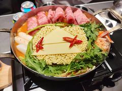 韩式部队锅-博姆炸鸡精品餐厅(常发广场店)