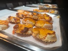 -雍容荟帝王蟹活龙虾展台自助(IFS黑金店)