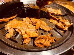 -明洞阿姨·韩式酱蟹烤肉·创意料理(三元桥店)