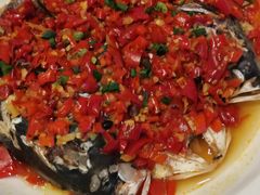 剁椒蒸鲜鱼头-丽华园(汉阳龙阳店)