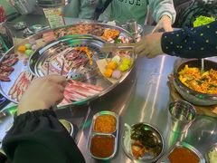 -哈哈碳都·牛肋条无限自助烤肉(宝龙店)