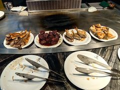 -云顶旋转自助景观餐厅