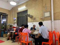 -阿阳牛腩腌面店