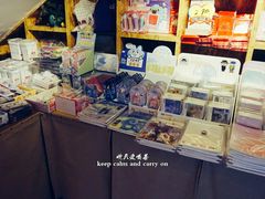 -新华里咖啡书吧(新华书店小寨店)