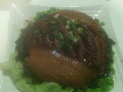 梅菜扣肉-东四民芳餐厅(世茂工三店)