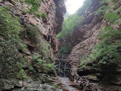 -爱情山风景区