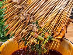 -拈签一笑黄牛肉辣卤串串
