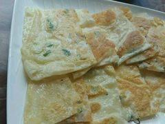 飞饼-老员外骨汤火锅(海州古城店)