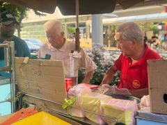 -詹爷爷乌节路街头冰淇淋