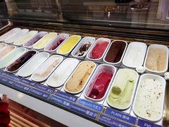 -MADO冰淇淋咖啡馆(淘金店)