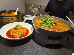 -万重锦·人文川菜馆(骡马市店)