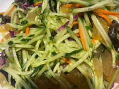 -一口猪海鲜浑锅·东北家常菜