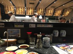 -回転寿司酒場 銀座沼津港