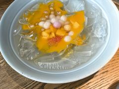 -蜜桃餐厅·伴山(湖滨商业街店)