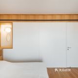 装修灵感‖原木与色彩的碰撞