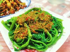 剁椒藤菜-洪霞餐馆