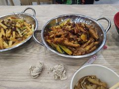 -江城燕子大排档(江汉路步行街店)