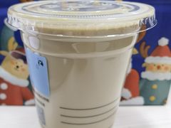 满庭芳茉莉轻乳茶-瑞幸咖啡(东直门枢纽店)