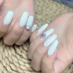 -DAZZLING BEAUTY美甲•美睫专门店