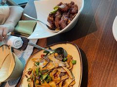 -石梅湾威斯汀度假酒店-品味餐厅·川湘菜·海鲜风味火锅·手工面食·万州烤鱼·口味牛蛙·小龙虾
