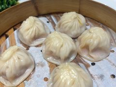 蟹粉汤包-光明邨大酒家(淮海路店)