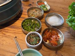 -韩景台烤肉(八大处店)