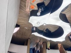 -涨巢·潮玩水疗局