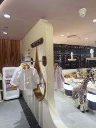 -奈尔宝·国风主题儿童乐园·亲子餐厅(豫园商城店)