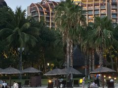 -三亚湾海居铂尔曼度假酒店