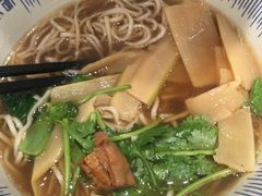 -遇见小面(东方宝泰店)