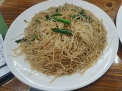 -正宗普宁豆干坊·洪记砂锅粥(红领巾路店)