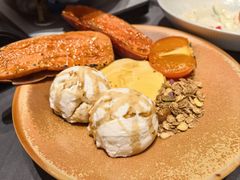 美拉德系酸奶碗-汉水谣·江景餐厅(江滩店)