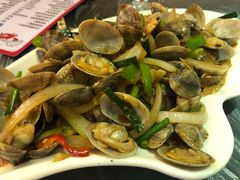 -覃记海鲜美食餐厅