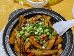 -鲤鱼塘农家山庄