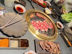 -铭牛烧肉·和牛海鲜自助(高新月牙湖店)