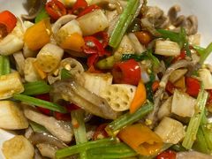 -费大厨辣椒炒肉(黄兴中心广场店)