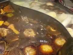 -太和殿鸳鸯麻辣火锅