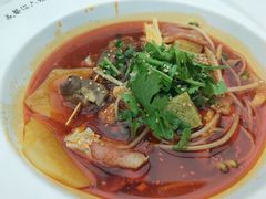 -成都你六姐·牛肉冒菜·麻辣香锅(长泰广场店)