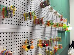 -垚火玩泥吧手作集合店·拼豆·陶艺
