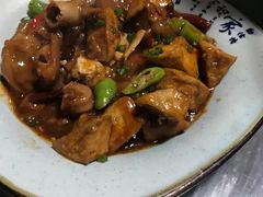 臭干子烧蹄花-小杨酒家(华苑小区店)