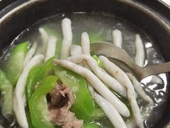 -巫记鸡饭店