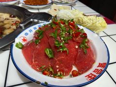 双椒鲜牛肉-喜悦小串丹东小黄牛海鲜烧烤大排档(民主广场店)