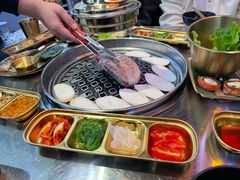 -韩味南山塔·烤肉自助(中骏世界城店)