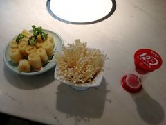 -左庭右院鲜牛肉火锅(浦江欢乐颂店)
